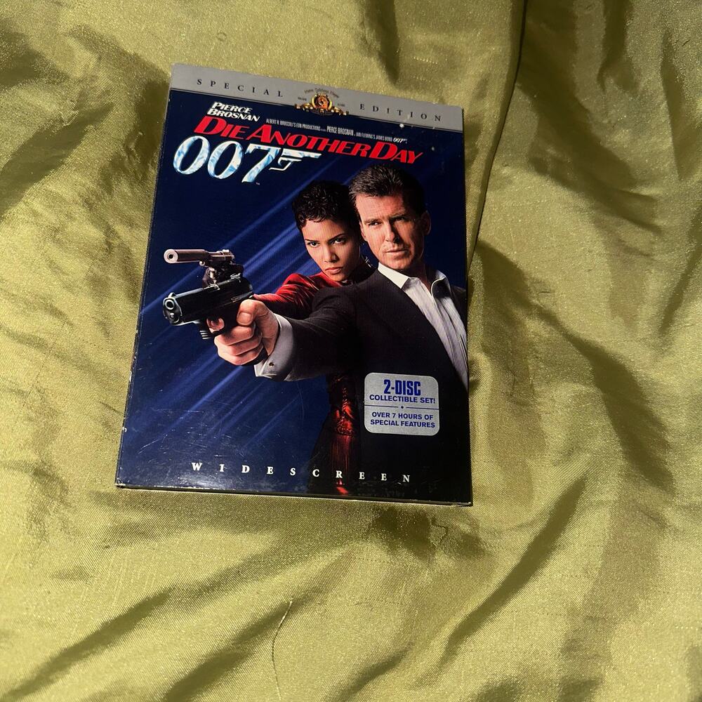 Die Another Day 007 DVD Pierce Brosnan Special Edition